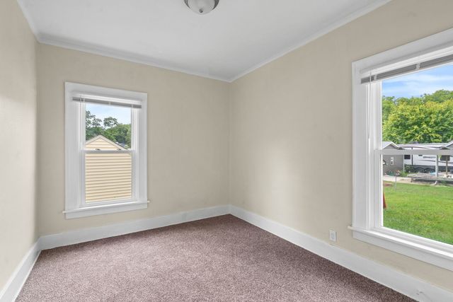 424 S Concord Street, Davenport, IA 52802