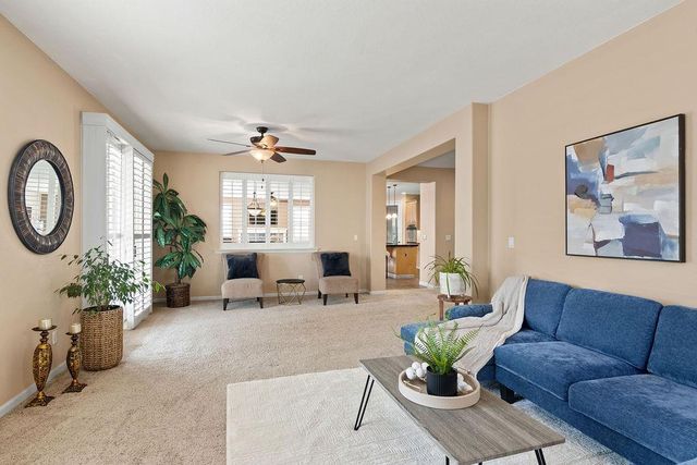 2104 Huxley Way, Modesto, CA 95356