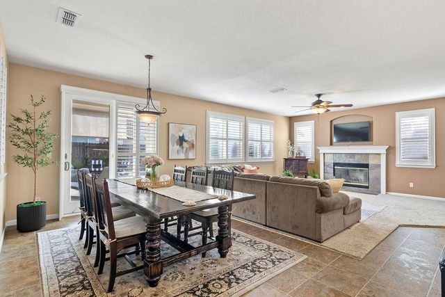 2104 Huxley Way, Modesto, CA 95356