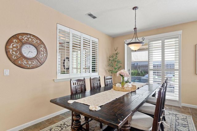 2104 Huxley Way, Modesto, CA 95356