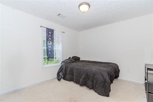 582 B Whitfield Road, Jefferson, GA 30549