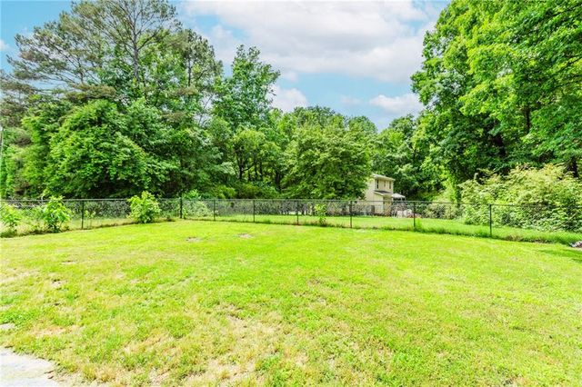 582 B Whitfield Road, Jefferson, GA 30549