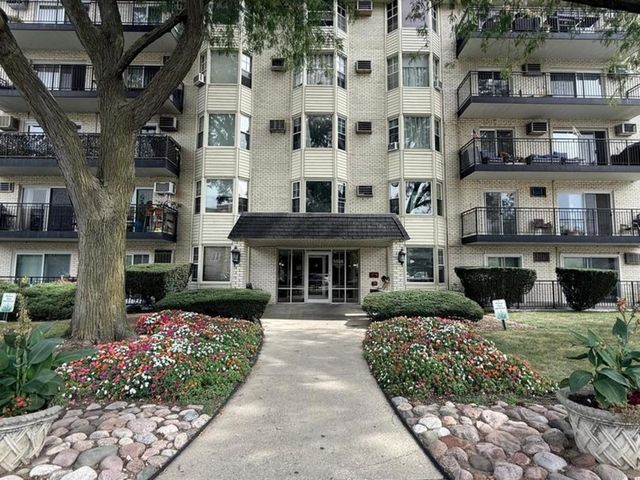 5506 Lincoln Avenue 516, Morton Grove, IL 60053