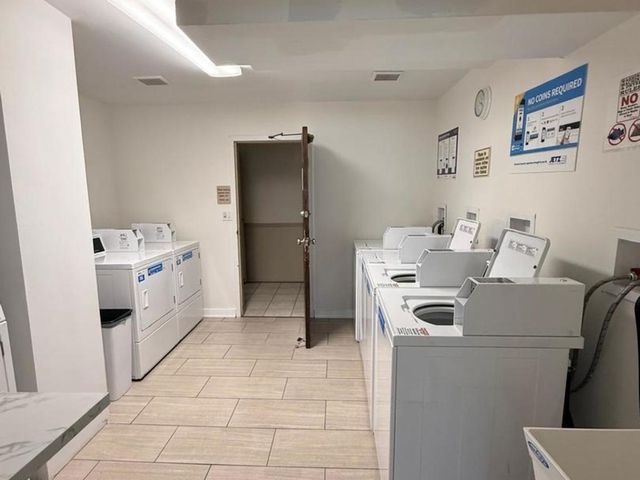 5506 Lincoln Avenue 516, Morton Grove, IL 60053
