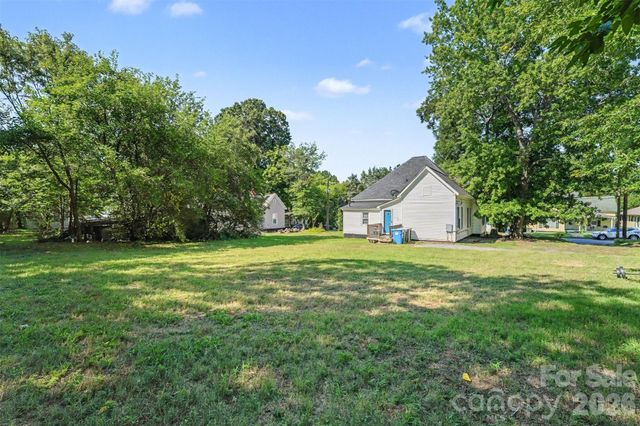 312 Vance Avenue, Salisbury, NC 28144