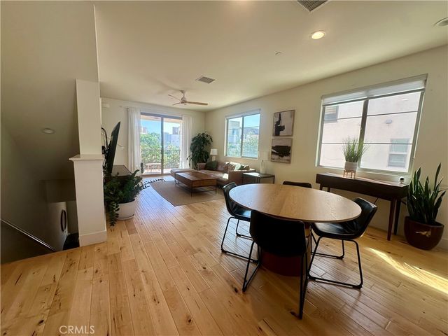 131 Episode, Irvine, CA 92618