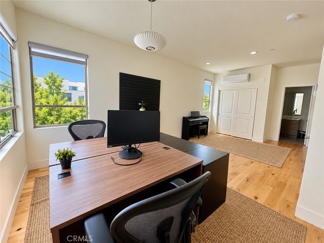 131 Episode, Irvine, CA 92618