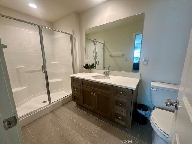 131 Episode, Irvine, CA 92618