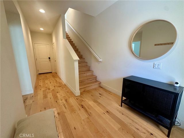 131 Episode, Irvine, CA 92618