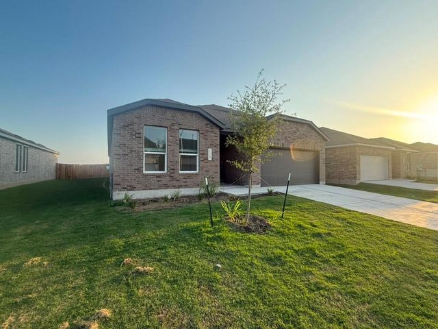 120 Brabham LOOP, Hutto, TX 78634