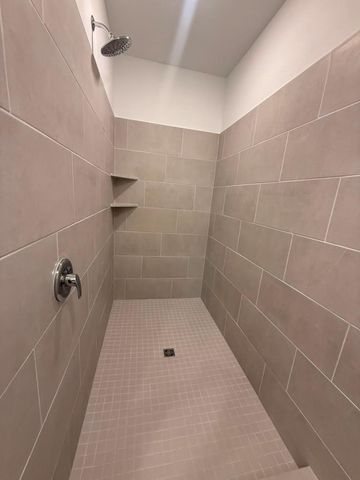 120 Brabham LOOP, Hutto, TX 78634