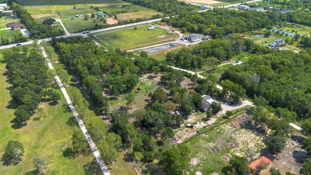 5110 Fm 517, Alvin, TX 77511