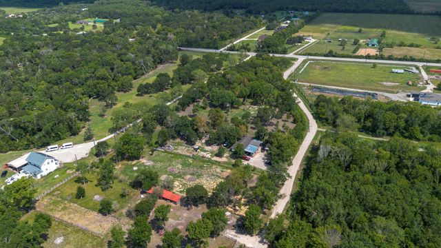 5110 Fm 517, Alvin, TX 77511