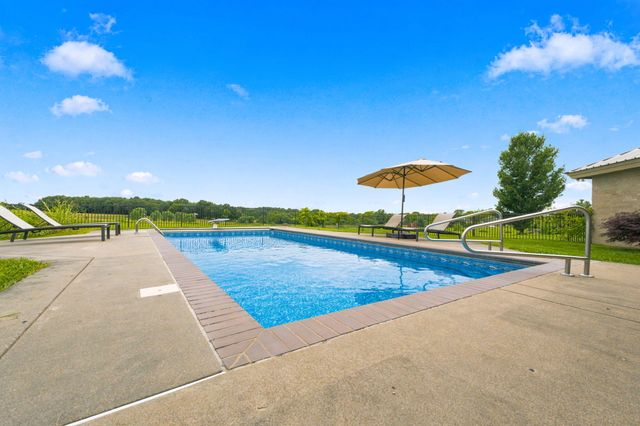 7490 E Farm Road 156, Rogersville, MO 65742