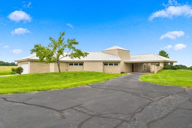 7490 E Farm Road 156, Rogersville, MO 65742