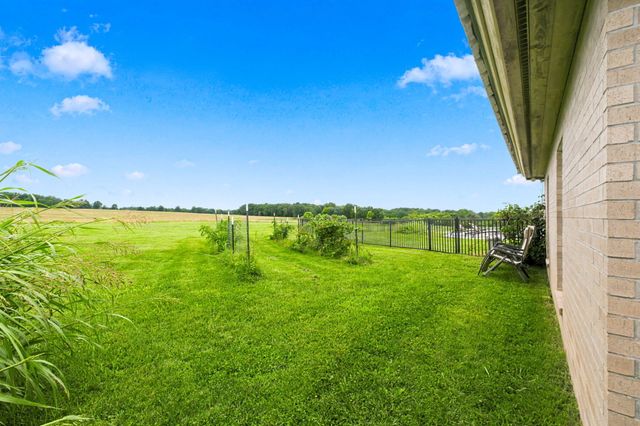 7490 E Farm Road 156, Rogersville, MO 65742