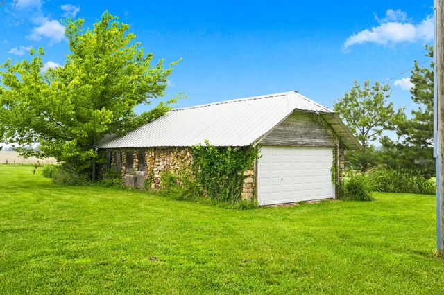 7490 E Farm Road 156, Rogersville, MO 65742