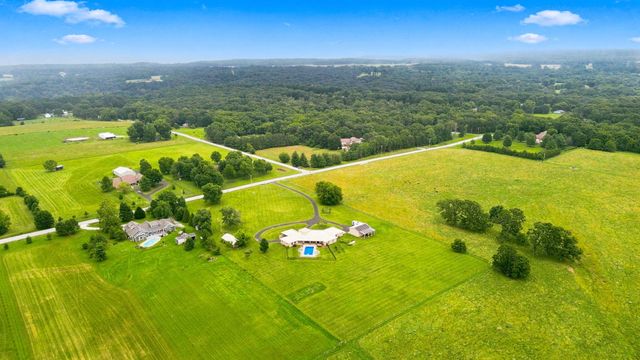 7490 E Farm Road 156, Rogersville, MO 65742