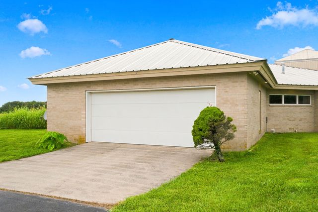 7490 E Farm Road 156, Rogersville, MO 65742