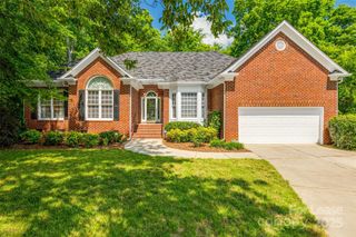 12451 Sylvan Oak Way, Charlotte, NC 28273