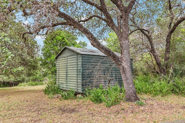 7735 MockingBird Ln, San Antonio, TX 78229