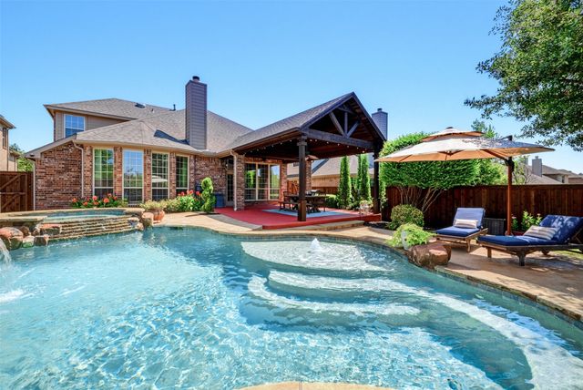 1133 Dayton Drive, Lantana, TX 76226