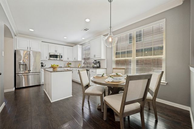 1133 Dayton Drive, Lantana, TX 76226