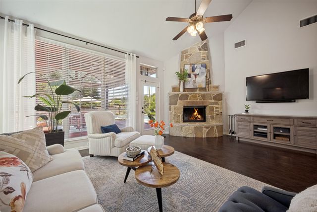 1133 Dayton Drive, Lantana, TX 76226