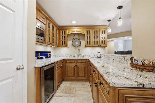 6293 Fernstone Trail NW, Acworth, GA 30101