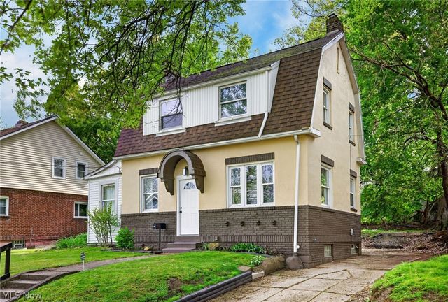 1967 Tonawanda Avenue, Akron, OH 44305
