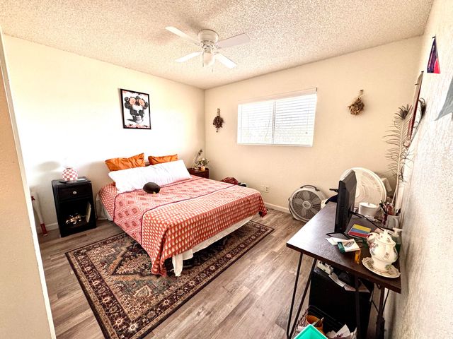 208 N B Street, Exeter, CA 93221