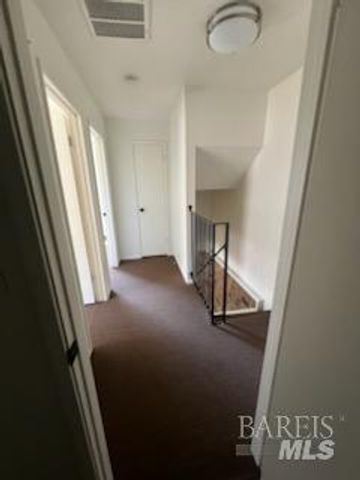 1950 Duxburry Ln #2, Vacaville, CA 95687