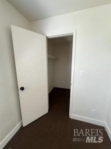 1950 Duxburry Ln #2, Vacaville, CA 95687