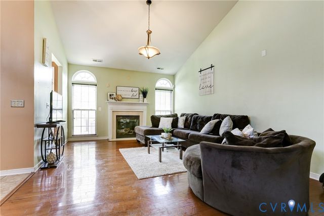 5818 Yellow Jasmine Ter, Providence Forge, VA 23140