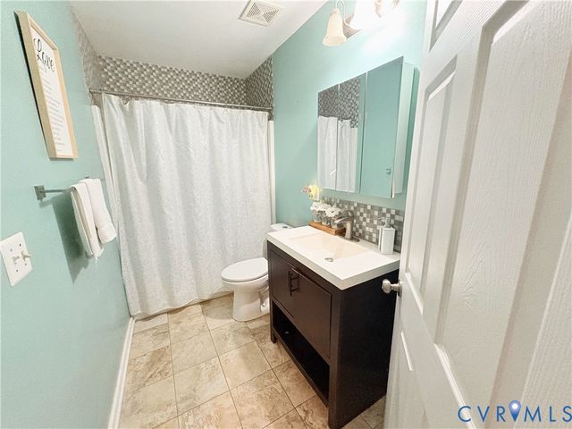 5818 Yellow Jasmine Ter, Providence Forge, VA 23140