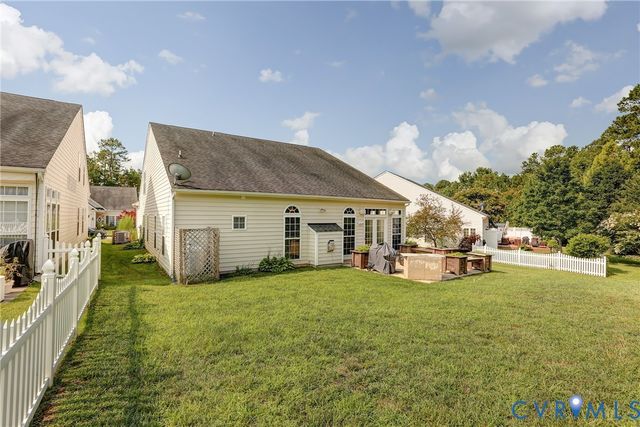 5818 Yellow Jasmine Ter, Providence Forge, VA 23140