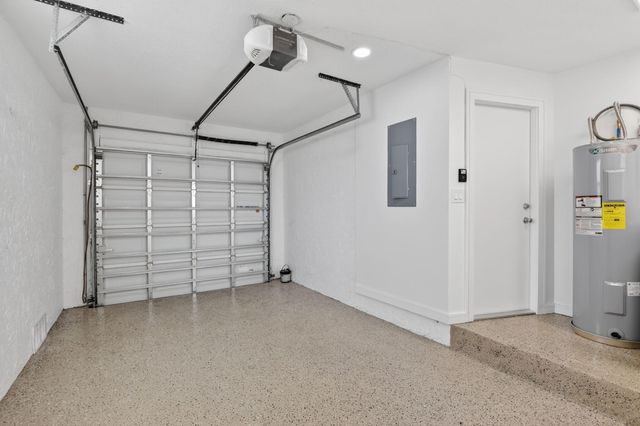 8241 NW 48th Street, Lauderhill, FL 33351
