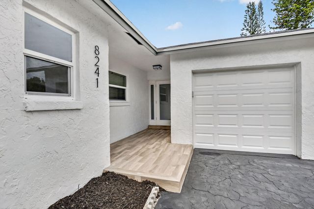 8241 NW 48th Street, Lauderhill, FL 33351
