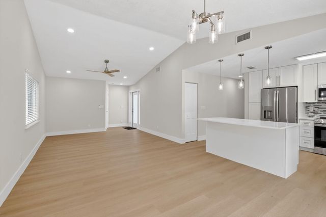 8241 NW 48th Street, Lauderhill, FL 33351