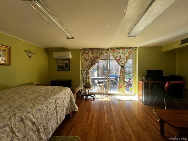 199-18 Cross Island Parkway, Whitestone, NY 11357