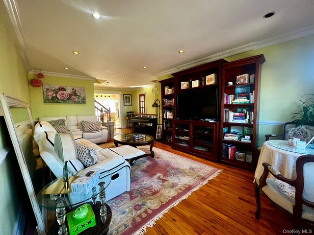 199-18 Cross Island Parkway, Whitestone, NY 11357