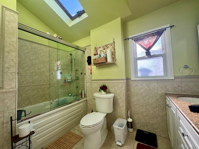 199-18 Cross Island Parkway, Whitestone, NY 11357