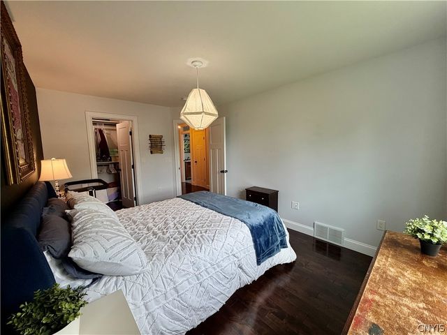 5 Elizabeth Street, Oswego, NY 13126