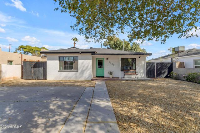 2209 N 23rd Street, Phoenix, AZ 85006