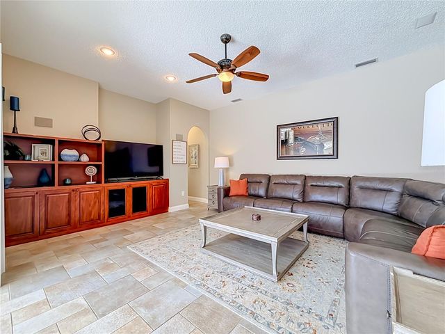 1266 BERKSHIRE LANE, Tarpon Springs, FL 34688