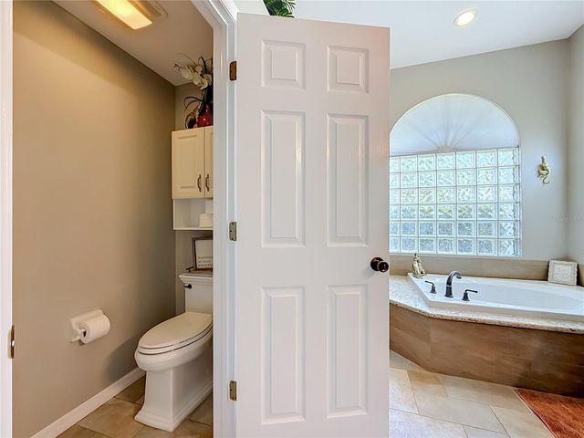 1266 BERKSHIRE LANE, Tarpon Springs, FL 34688