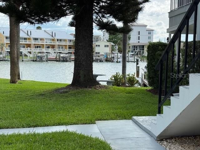 430 LARBOARD WAY 3, Clearwater Beach, FL 33767