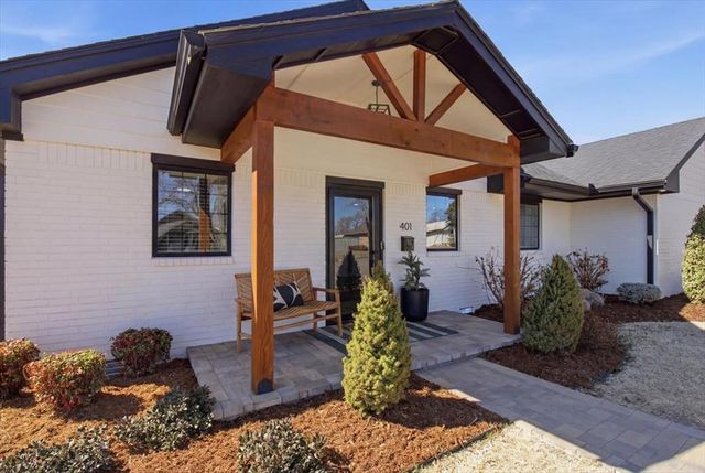 401 N Stephens Street, Hobart, OK 73651