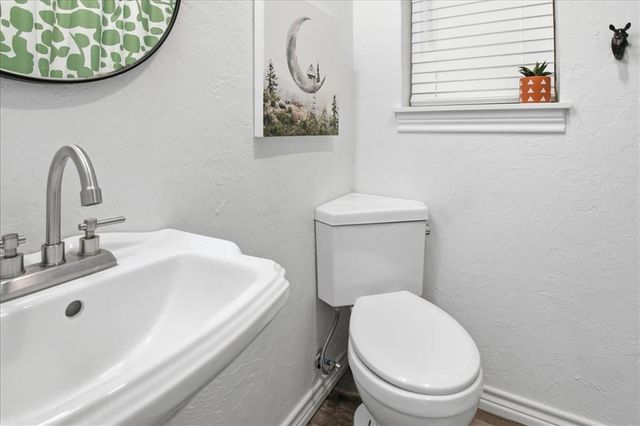 401 N Stephens Street, Hobart, OK 73651