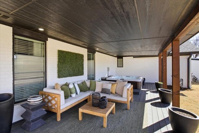 401 N Stephens Street, Hobart, OK 73651